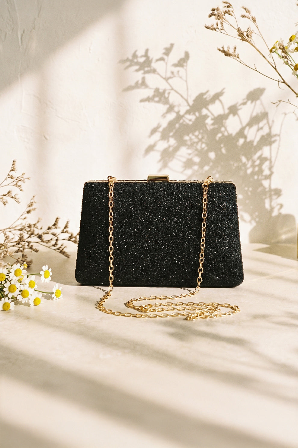 Shoporiya Clutch Sera - Black