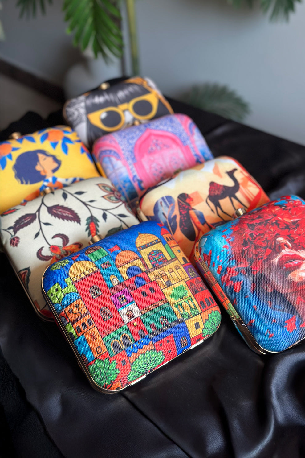 Shoporiya Clutch Midnight Skyline