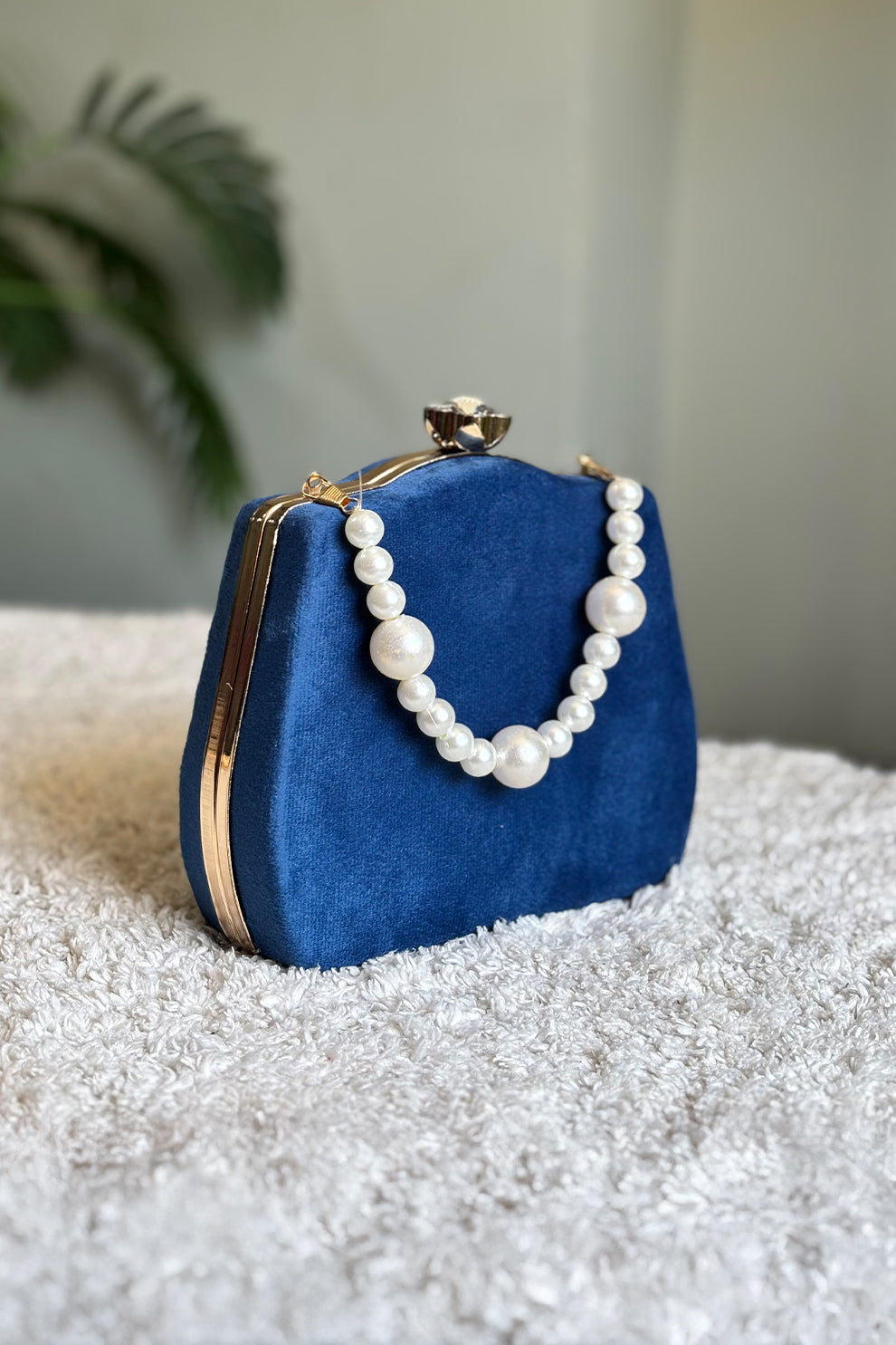 Shoporiya Clutch Velvet Kairo Pearl -  Royal Blue