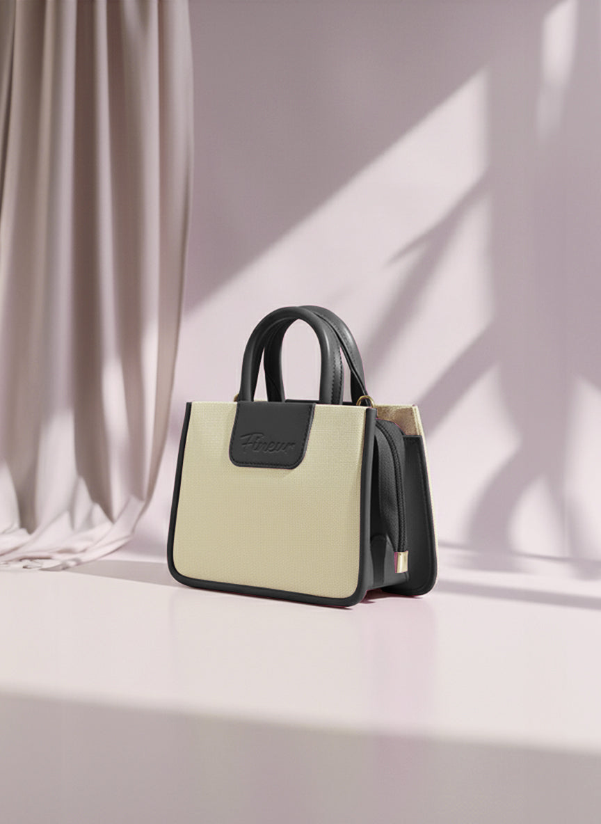 HandBag Haze - Black
